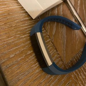 Fitbit ! Blue Band Unisex Fitness Tracker Watch
